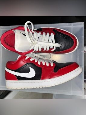 Air Jordan 1 Low Chicago Flip (Women’s)